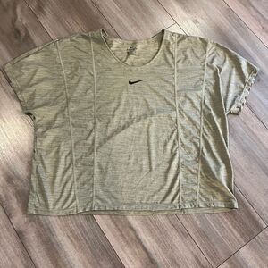 Nike Brown/Green Athletic Workout‎ Shirt Women XL Bin Bin G-202